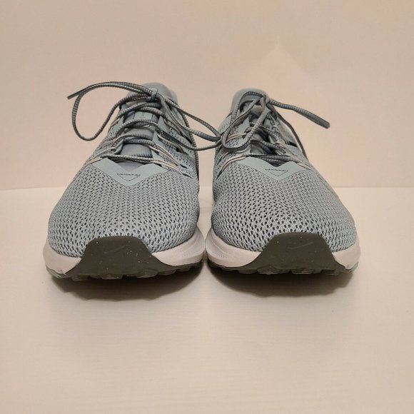 NEW Nike Quest 2 Trail Running Sneakers US Women's Size 11.5 Excellent Condition - Picture 2 of 11
